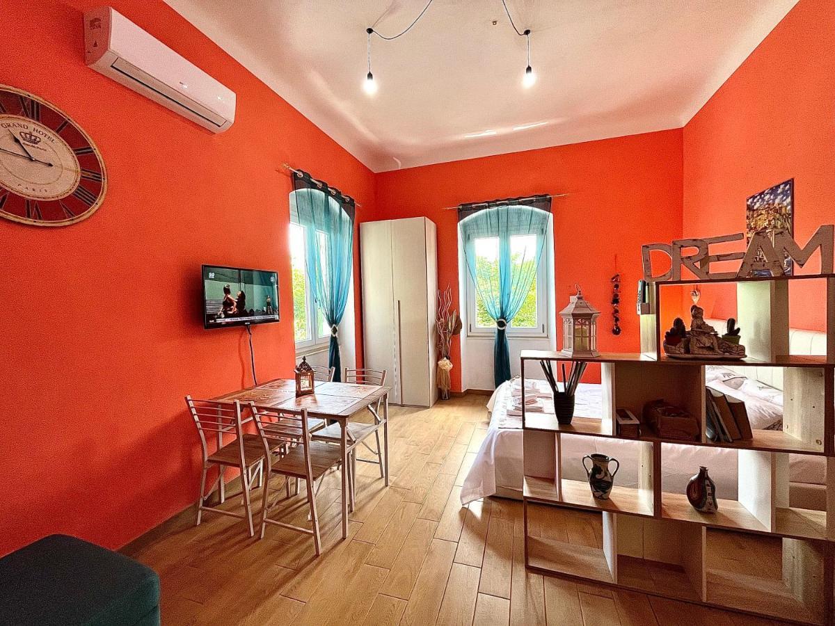 Ca Del Vins - Studio Flat In ラ・スペツィア エクステリア 写真